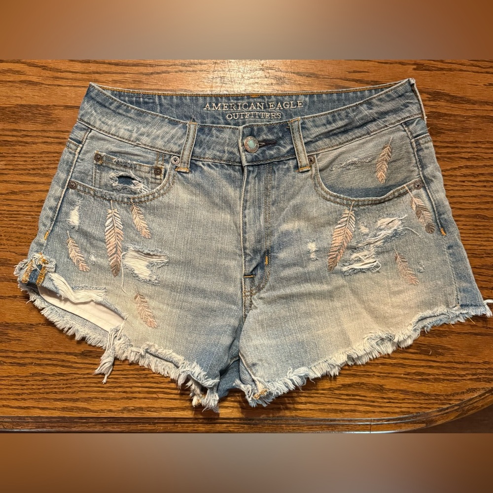 AE Jean Festival Shorts size 6